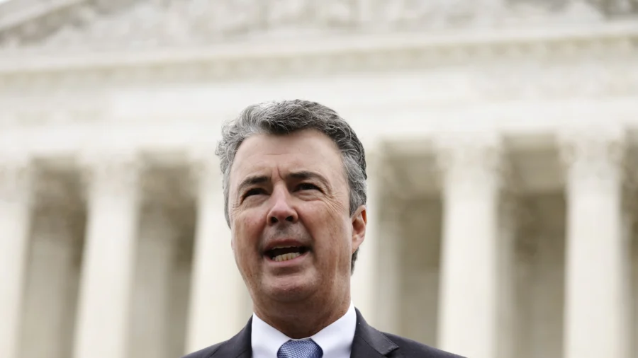 Alabama Asks Supreme Court to Allow Use of New Republican-Friendly Congressional Map
