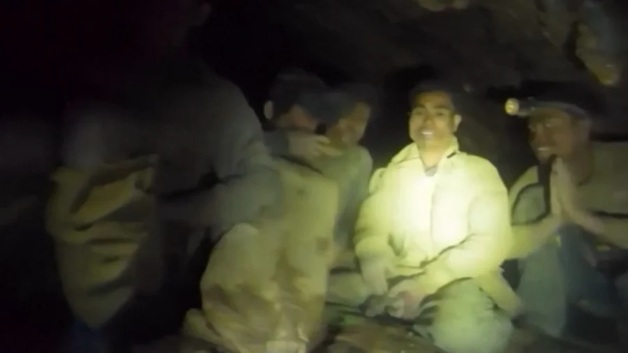 Rescue Teams Find 5 Trapped in Laos Cave, Search Continues for 2 More