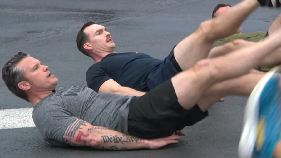 Hegesth Conducts Physical Training With US Troops in Singapore
