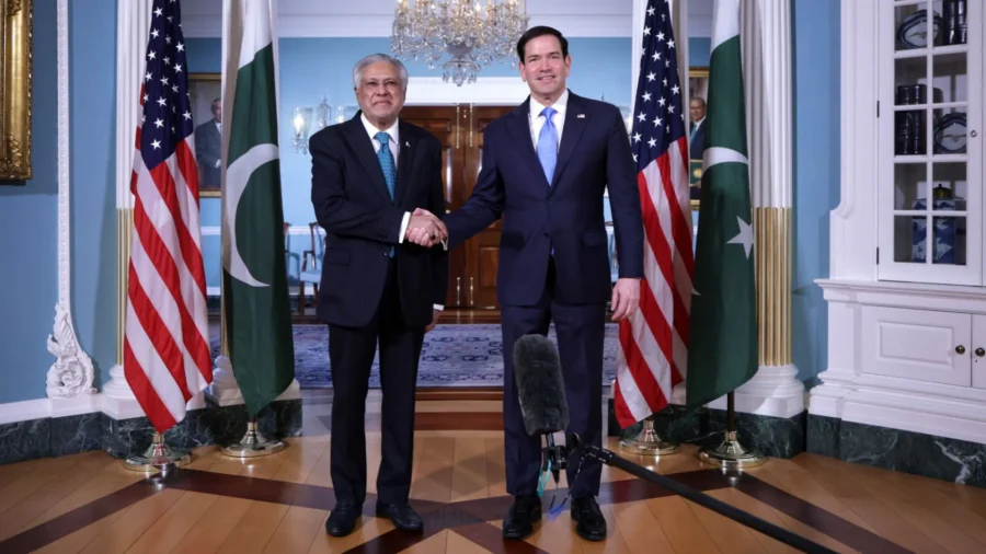 Rubio Hosts Pakistani Foreign Minister for Talks