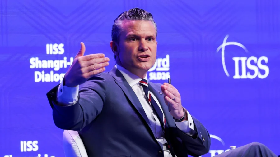 Hegseth Says US Ready to Restart Strikes on Iran If No Deal Reached