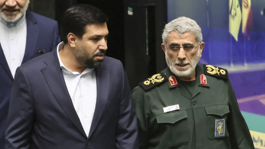Iranian Intelligence Official Warns of Red Sea Blockade as Tensions Simmer