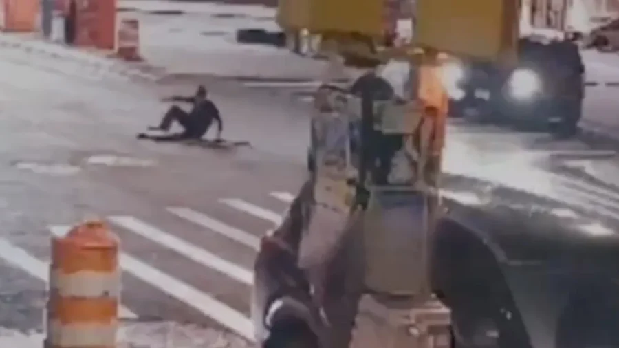 Videos Showing Men Mysteriously Popping Out of NYC Sewers Go Viral