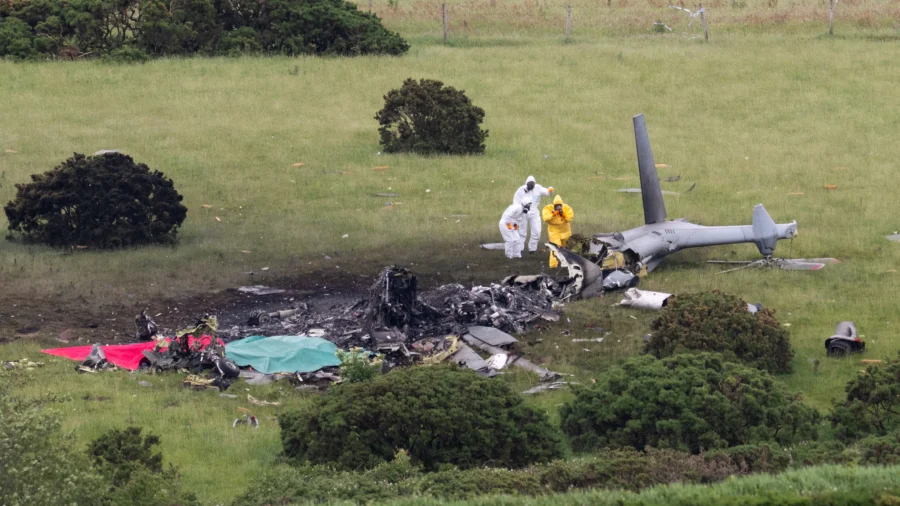 British Royal Navy Helicopter Crashes, Killing 3
