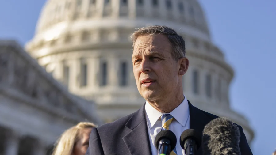Rep. Perry Introduces 2 Bills Targeting Surrogacy Services for Foreign Nationals, Sex Offenders