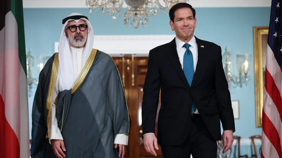 Rubio Hosts Kuwaiti Foreign Minister After Iranian Strike Targets Airport