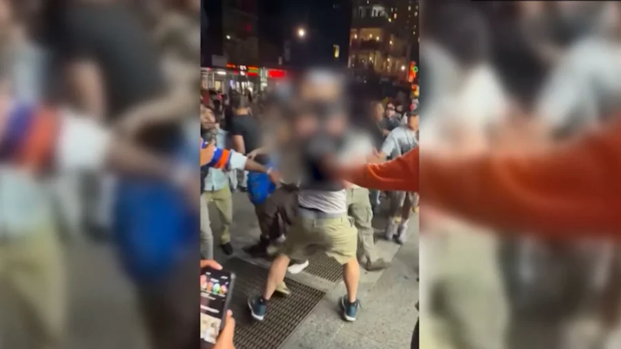 Knicks Fans Attack Spurs Fan After NBA Finals Loss