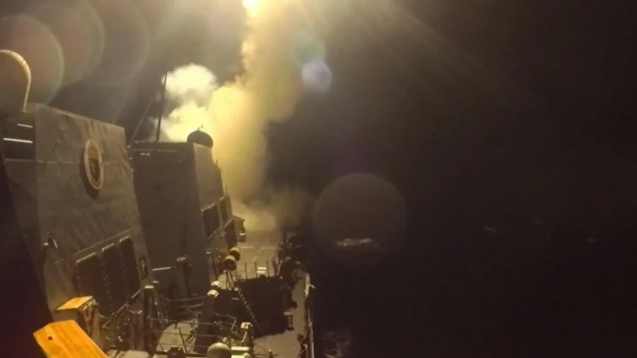 US Releases Video Showing Warship Firing Missiles Against Iran in Self-defense