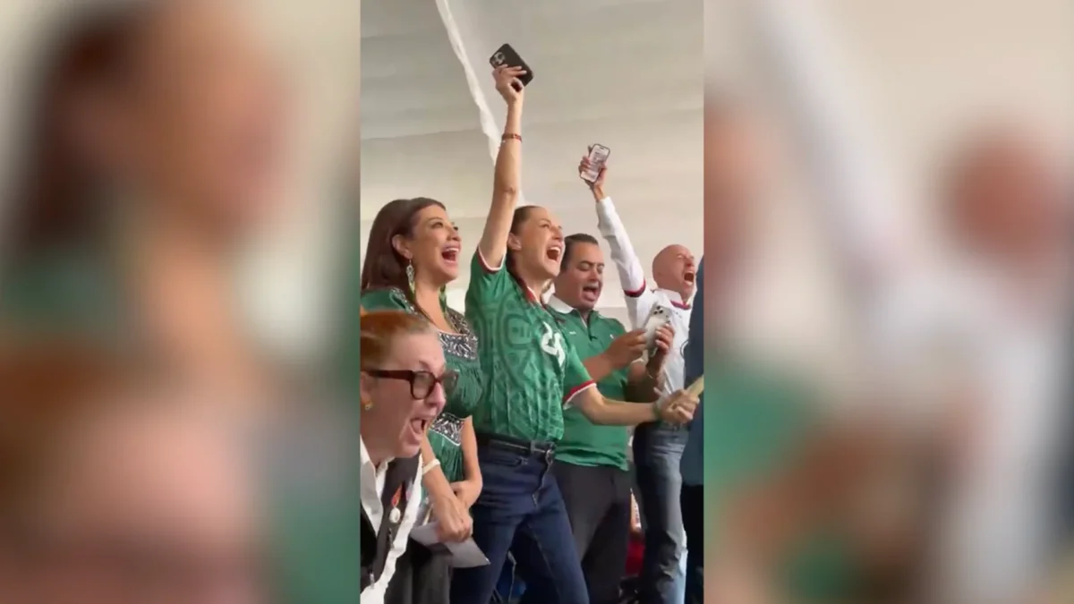 Mexican President Claudia Sheinbaum Celebrates World Cup Goal With Fans in Mexico City