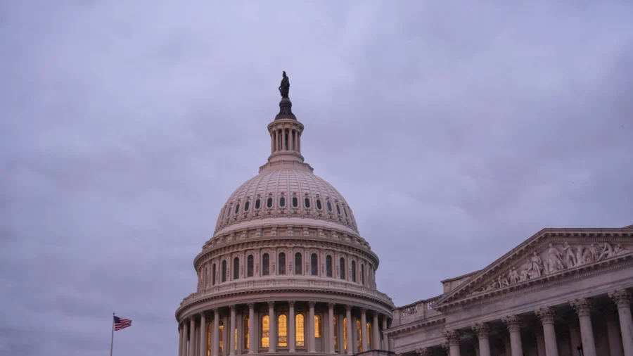 Senate GOP, Democratic Leaders Hold Weekly Press Conferences