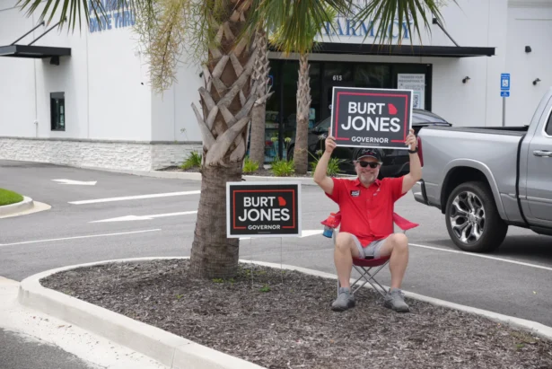Keith Pollette was signing for Georgia Lt. Gov. Burt Jones in the state's runoff election. He has personally known Jones for more than two decades, he said outside CenterPoint Church in Brunswick, Ga., on June 16, 2026. (Troy Myers/The Epoch Times)