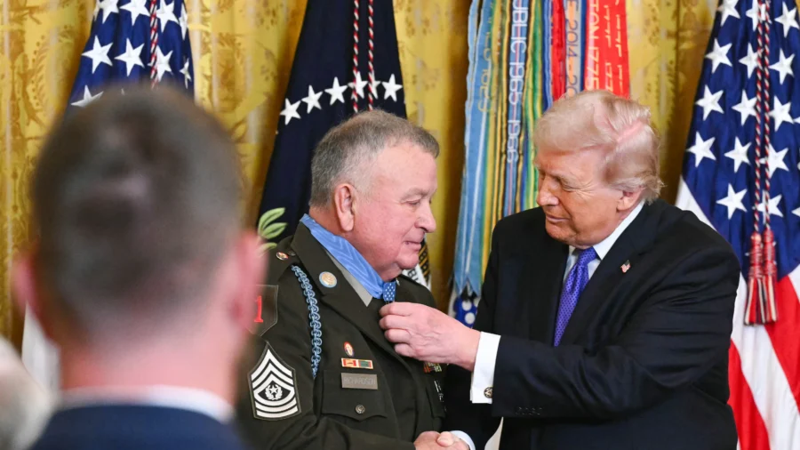 Trump Hosts Medal of Honor Ceremony at White House