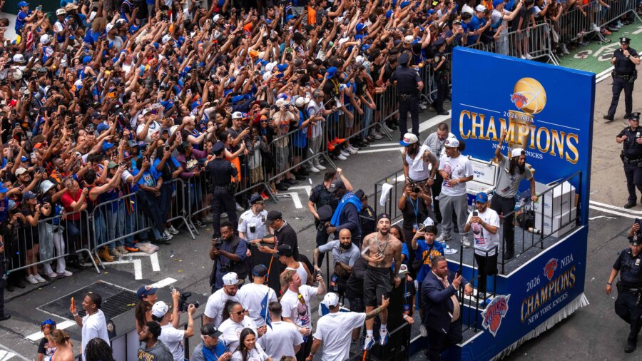 New Yorkers Celebrate Knicks’ NBA Championship Win With Manhattan Ticker-Tape Parade