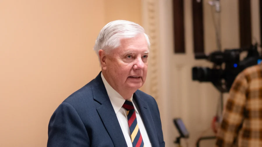 Sen. Graham Says It’s ‘Delusional’ to Think Post-War Iran Is Stronger