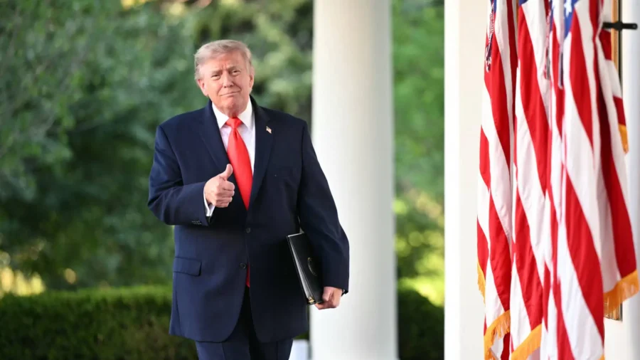 Trump: US Negotiating With Iran ‘From a Position of Pure Strength’