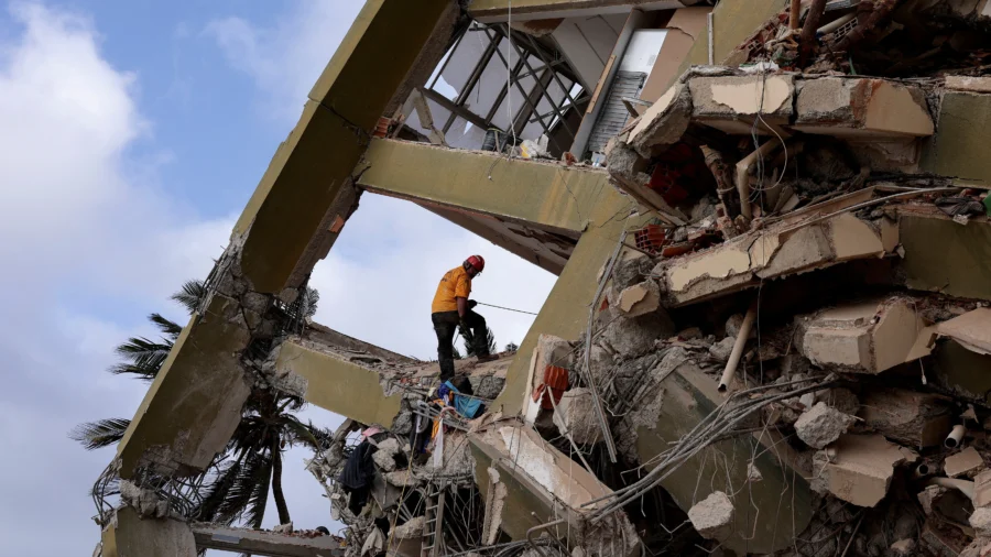 3 Americans Confirmed Dead in Venezuela Earthquakes