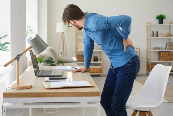 Lower Back Pain: Rest May Not Be the Answer, Says Specialist