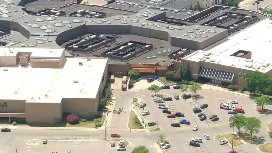 2 Dead in Shopping Mall Shooting in Suburban Detroit