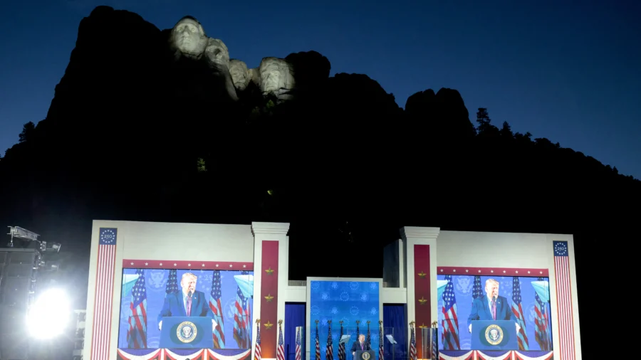 LIVE NOW: Trump Speaks at America's 250th Birthday Event at Mount Rushmore