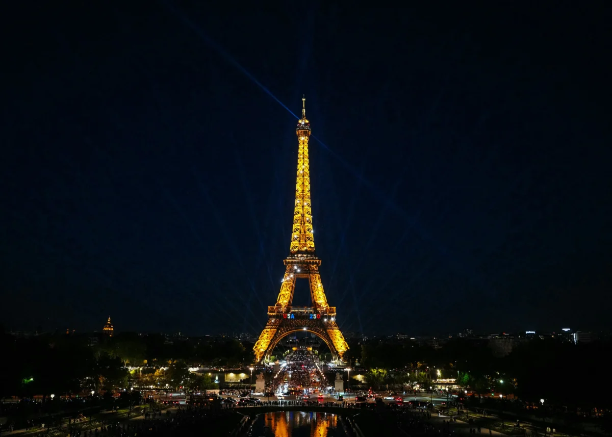 Eiffel Tower Lights Up to Mark 250th Anniversary of US Independence