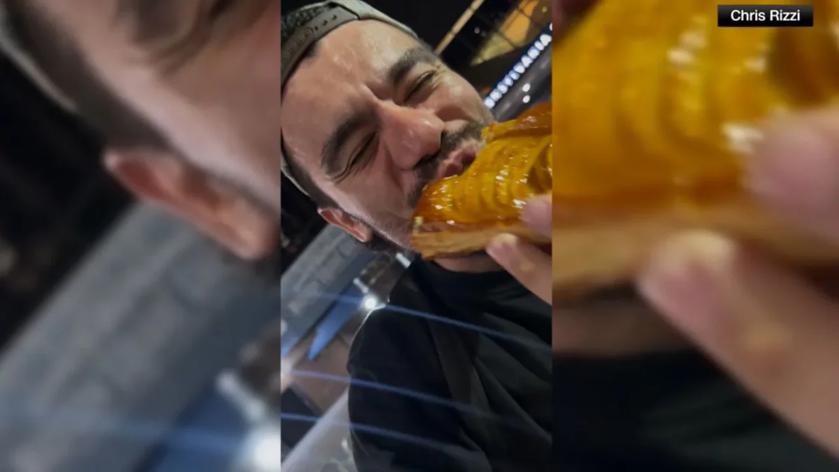 Taylor Swift Fans Get Surprise Pastries