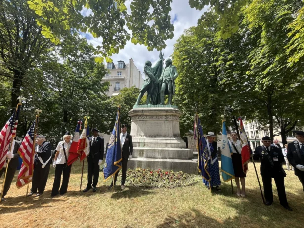 The U.S. Embassy and the town hall of the 16th arrondissement jointly celebrated American independence and the friendship between the two countries at Place des États-Unis in Paris on July 1, 2026, at the foot of the monument of the Marquis de Lafayette and George Washington. (Etienne Fauchaire/The Epoch Times)