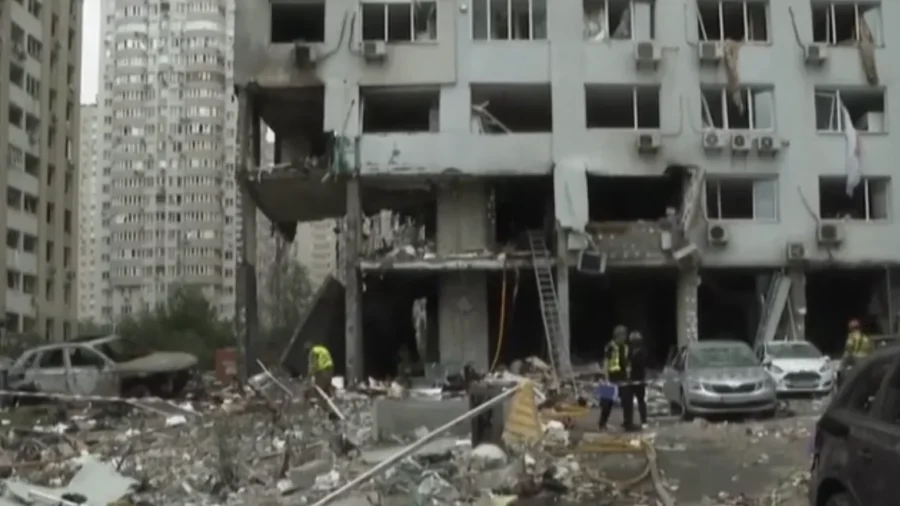 Russian Attack Kills 11 Civilians in Kyiv