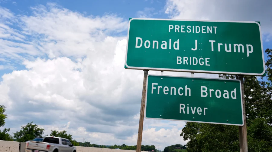 Tennessee Bridge Along I-40 Renamed After Trump