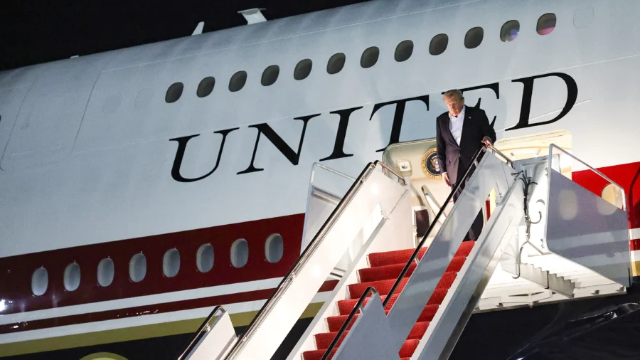 DOJ Subpoenas NYT Journalists After Air Force One Security Report