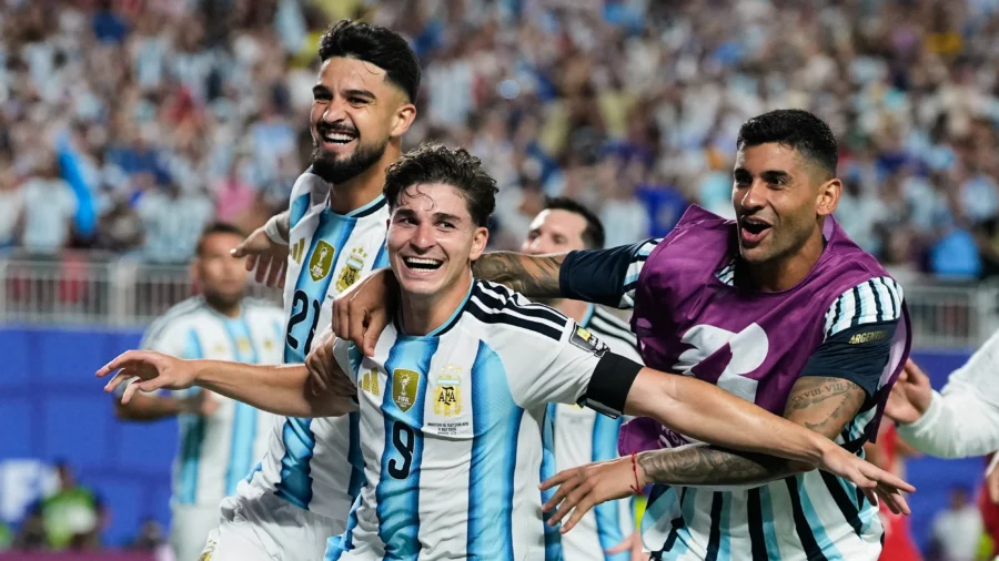 Alvarez’s 112th-Minute Goal Helps Lift Argentina Past Switzerland 3–1 and Into World Cup Semifinals