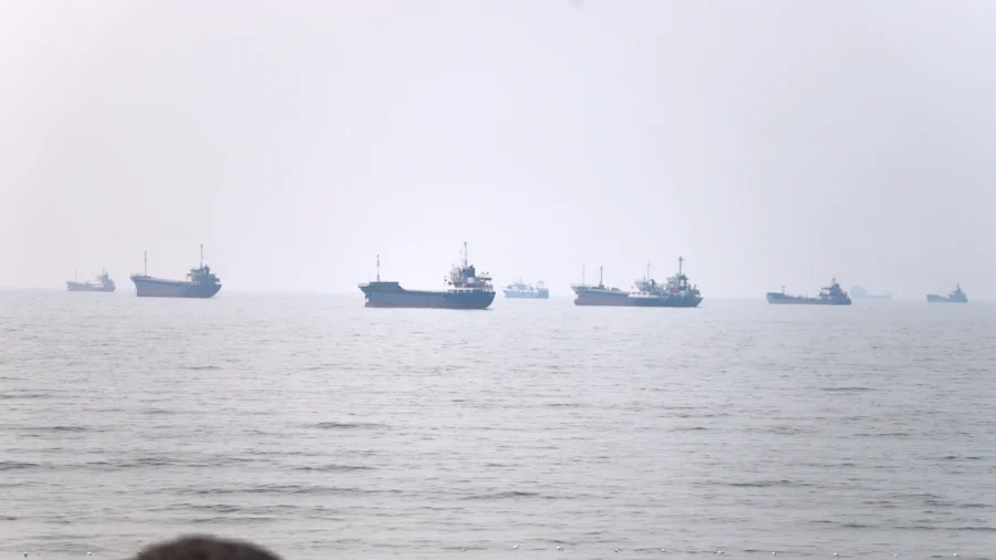 US Military Launches New Round of Strikes Against Iran