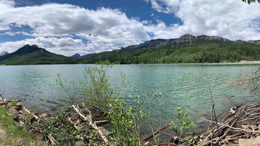 Helicopter Crashes Into Colorado Reservoir, Killing Firefighter