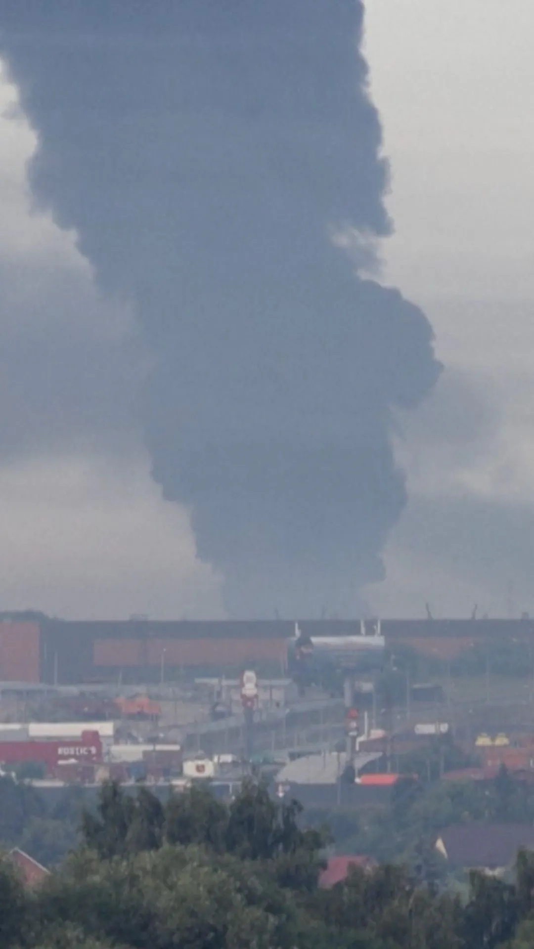 Smoke Rises in Moscow Region After Ukrainian Drone Attack
