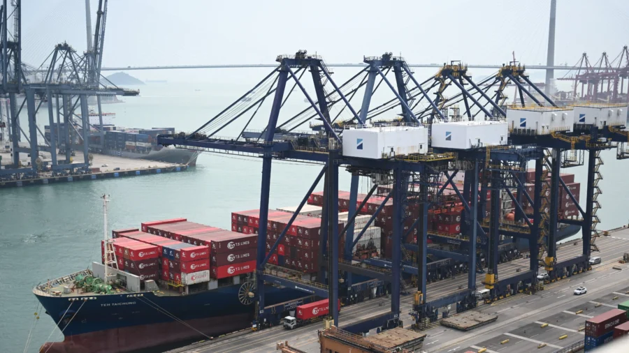 Trump to Impose New Tariffs on 60 Countries