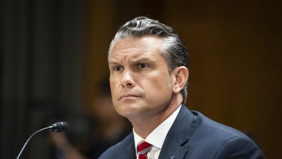 Hegseth Hosts Mexican Border Defense Medal Ceremony at Pentagon
