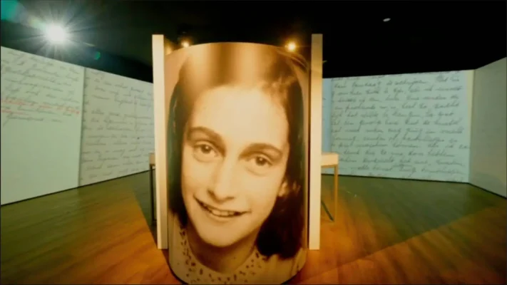 Chicago Exhibition Recreates Anne Frank's Secret Annex