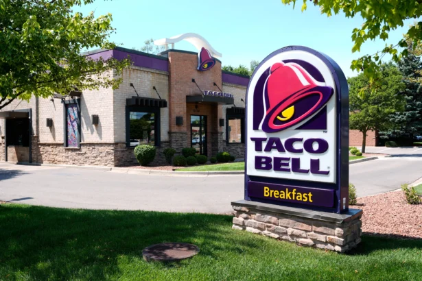 A Taco Bell fast food restaurant in Taylor, Mich., on July 14, 2026, (Paul Sancya/AP Photo)