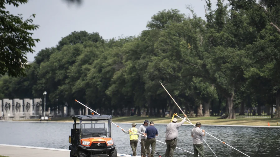 Justice Department Drops Reflecting Pool Case Against Former Olympian