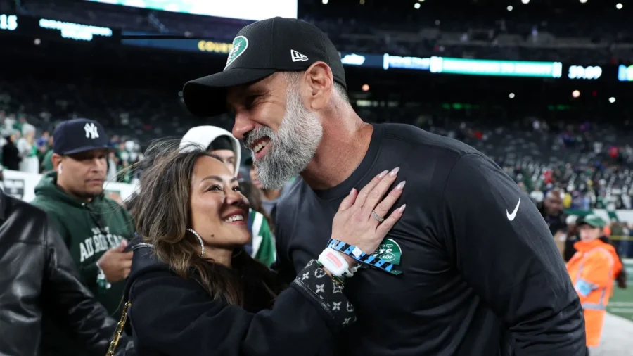 Falcons Coordinator Jeff Ulbrich Loses Wife Cristina to Cancer