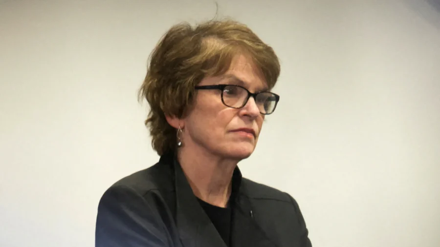Brown University President to Step Down