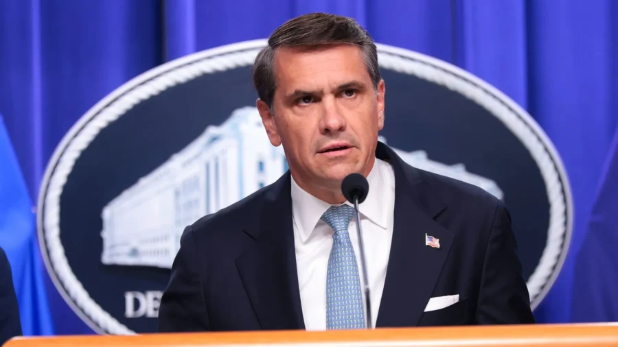 Trump Nominee Todd Blanche Clears Major Hurdle in Bid to Become Attorney General