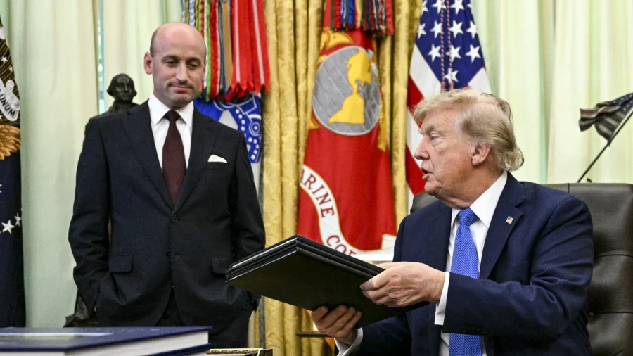 Trump Signs Order Imposing Price Floor, Tariffs on Polysilicon to Counter China