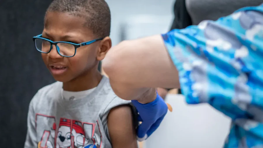 Trump Signs Executive Order Calling for Spacing Out Childhood Vaccines