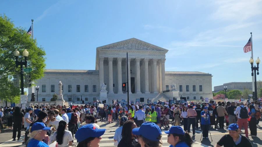 ACLU Files First Legal Action Against Trump's New Birthright Citizenship Order