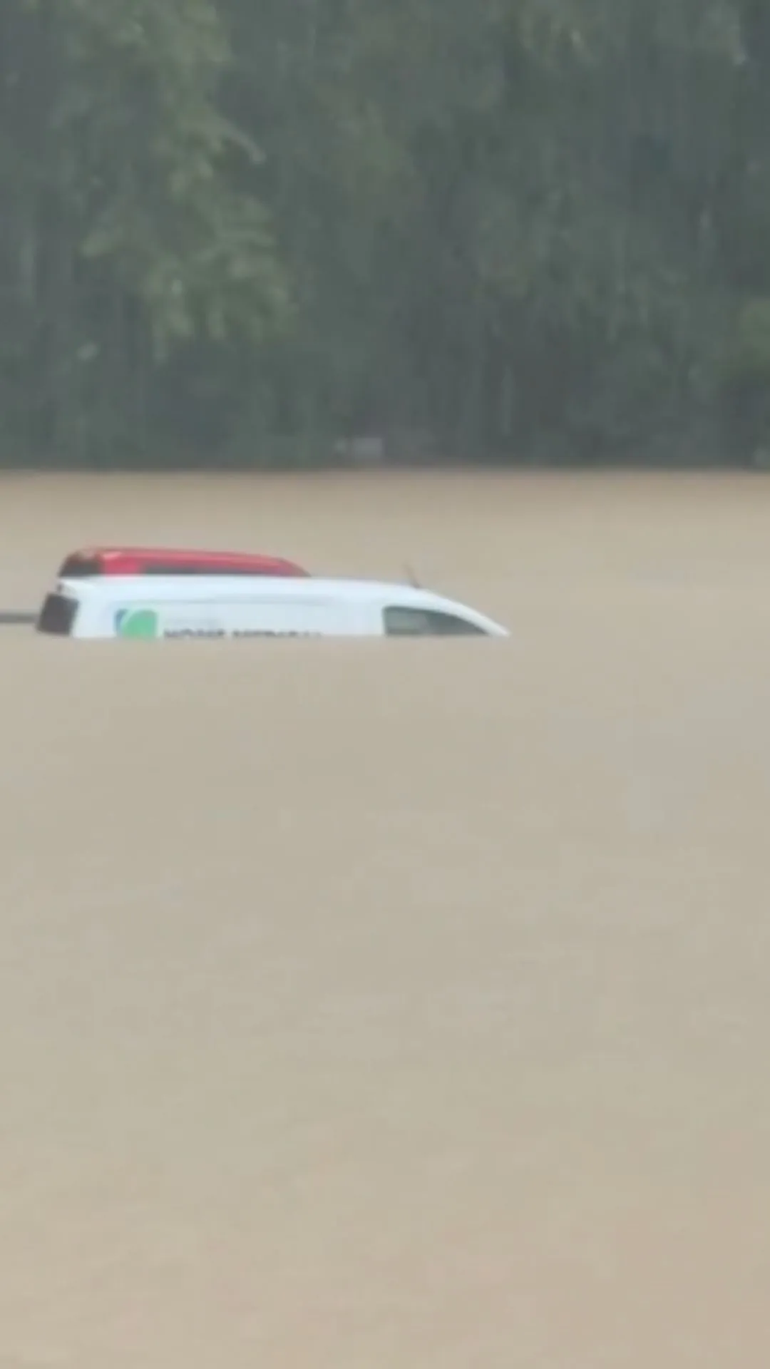 Houses, Vehicles Swamped as Flooding Hits Crooksville, Ohio