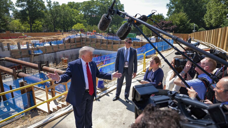 Trump Admin Asks Supreme Court to Let It Keep Building White House Ballroom