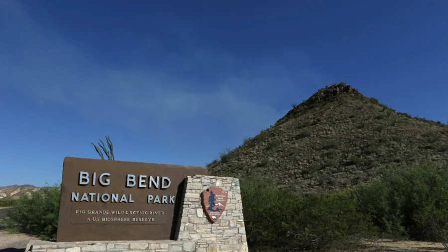 Trump Admin Pauses Border Wall Construction at Big Bend National Park
