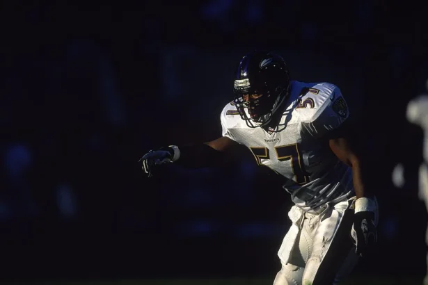 O.J. Brigance #57 of the Baltimore Ravens moves into position during the game against the Arizona Cardinals at the Sun Devil Stadium in Tempe, Ariz., on Dec. 17, 2000. (Jon Ferrey/Allsport via Getty Images)