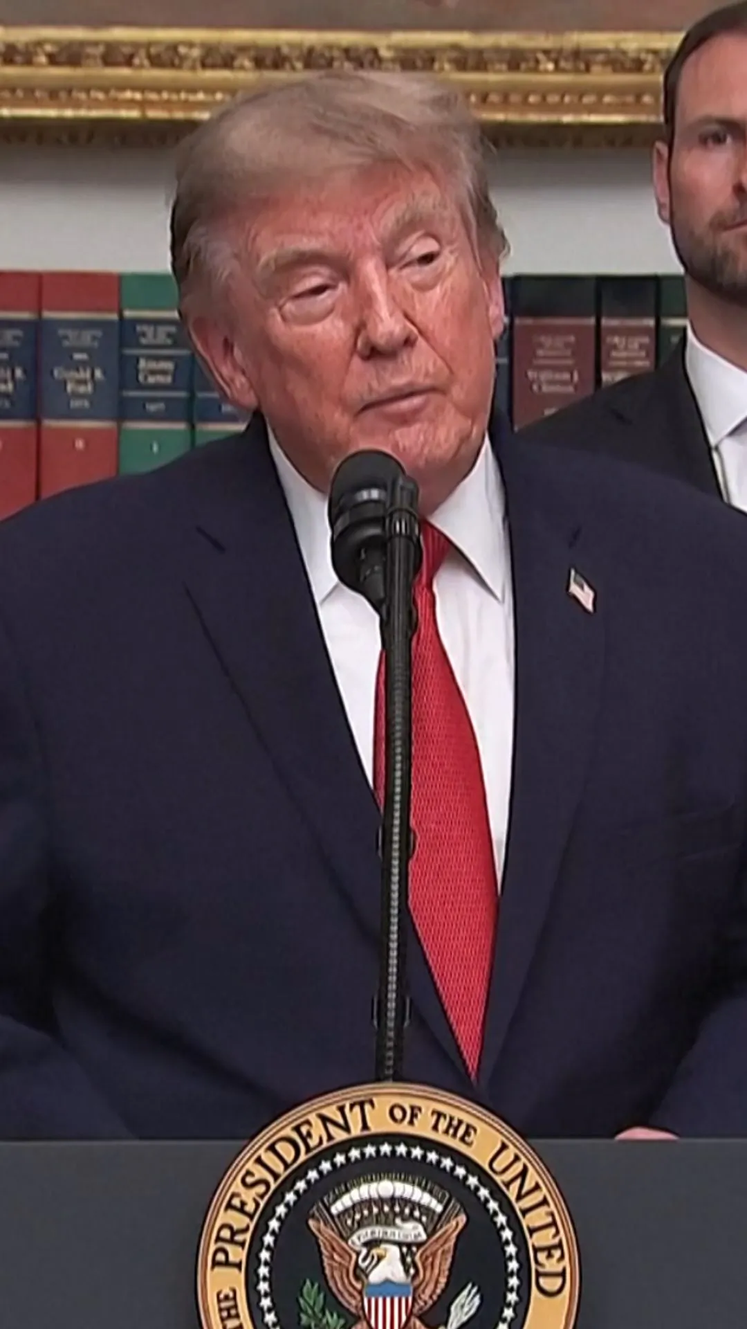 Trump Says Interest Rates Are ‘Artificially High’ and Should Come Down