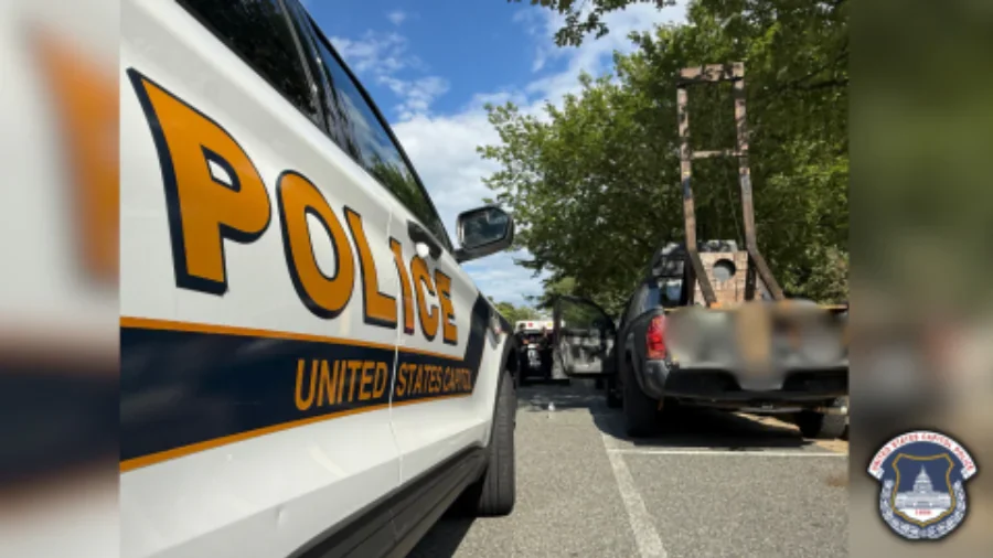 California Man Arrested After Police Spot Guillotine in Pickup Near US Capitol